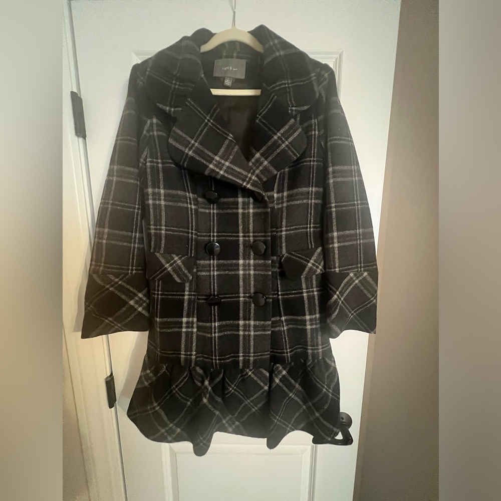Apt 9 Wool Pea Coat with bottom ruffle Black/Grey Plaid